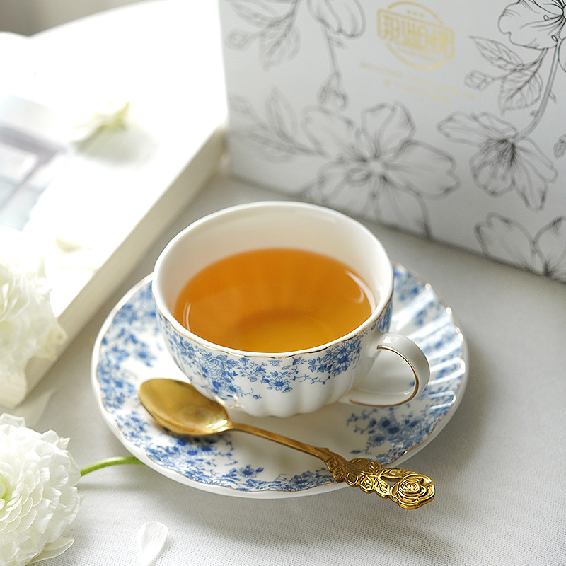 English-style Afternoon Tea Se - đánh giá và giá Coffee Tea English