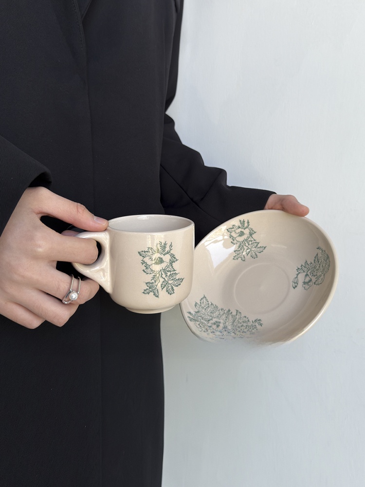 Limited Edition Vintage Spring - đánh giá và giá Coffee Tea And Leaf
